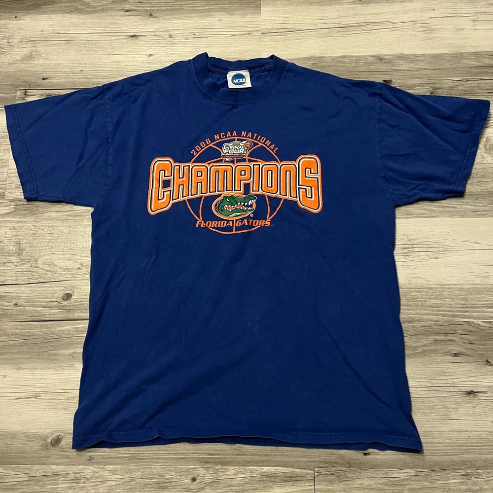 Vintage 2006 NCAA Blue Florida Gators Champions Tee